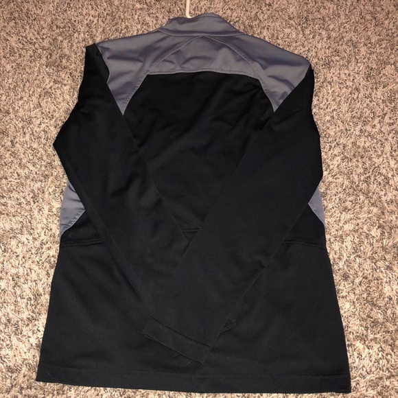 Mizuno Warm-Up Top - Picture 2 of 3